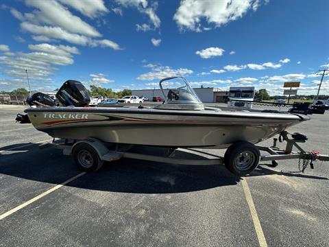 2003 Tracker Tundra 20 WT in Roscoe, Illinois - Photo 8