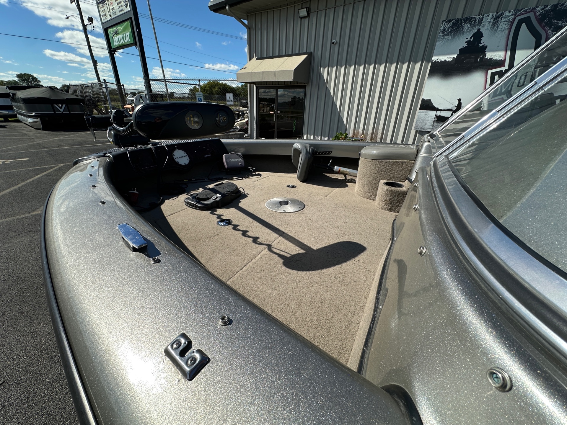 2003 Tracker Tundra 20 WT in Roscoe, Illinois - Photo 16