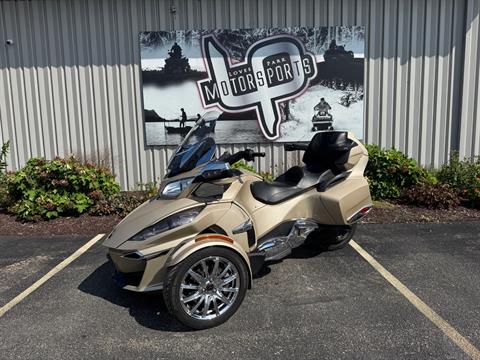2018 Can-Am Spyder RT Limited in Roscoe, Illinois