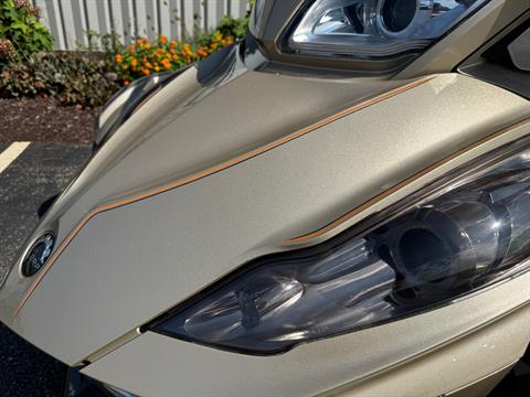 2018 Can-Am Spyder RT Limited in Roscoe, Illinois - Photo 13