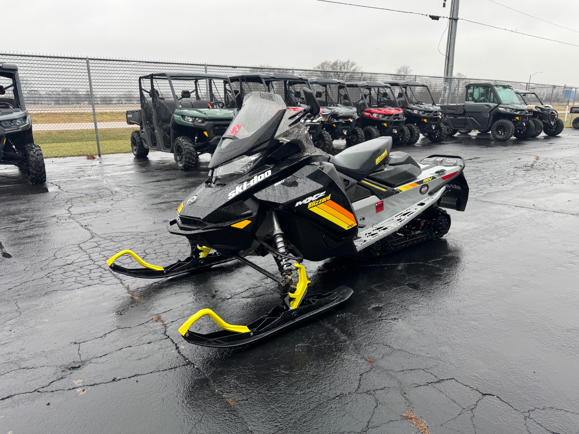 2019 Ski-Doo MXZ Blizzard 850 E-TEC in Roscoe, Illinois - Photo 4