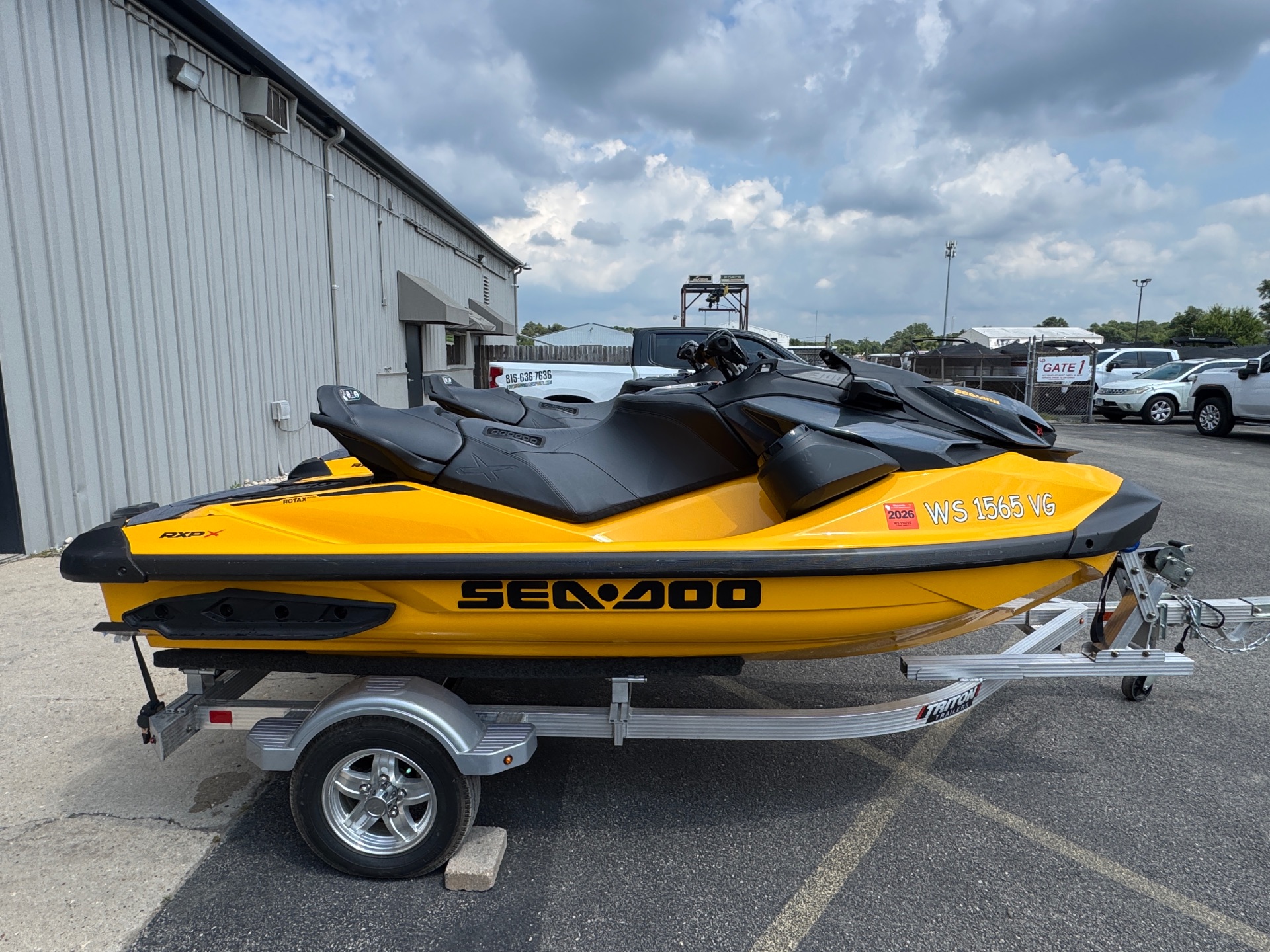 2022 Sea-Doo RXP-X 300 + Tech Package in Roscoe, Illinois - Photo 2