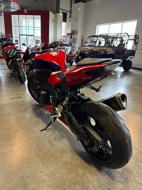 2022 Honda CBR1000RR ABS in Davenport, Iowa - Photo 2
