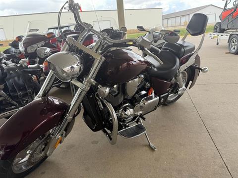 2006 Honda VTX™1800N Neo-Retro in Davenport, Iowa - Photo 2