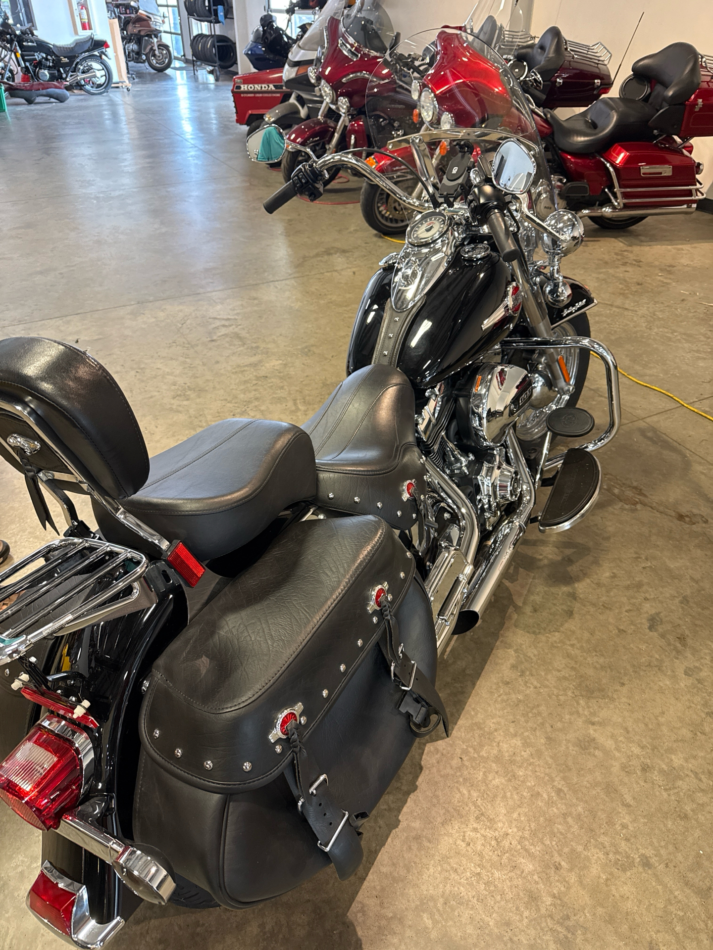 2016 Harley-Davidson Heritage Softail® Classic in Davenport, Iowa - Photo 2