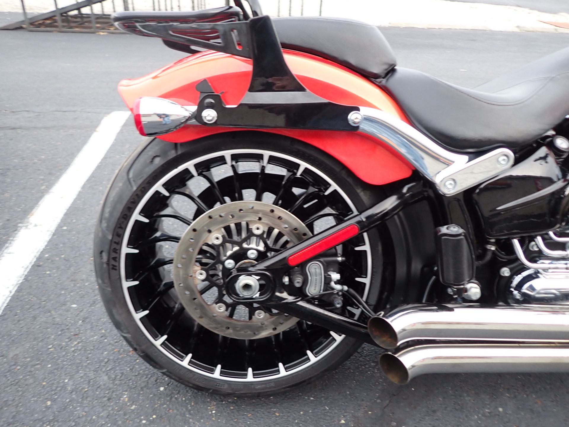 2017 Harley-Davidson Breakout® in Massillon, Ohio - Photo 5