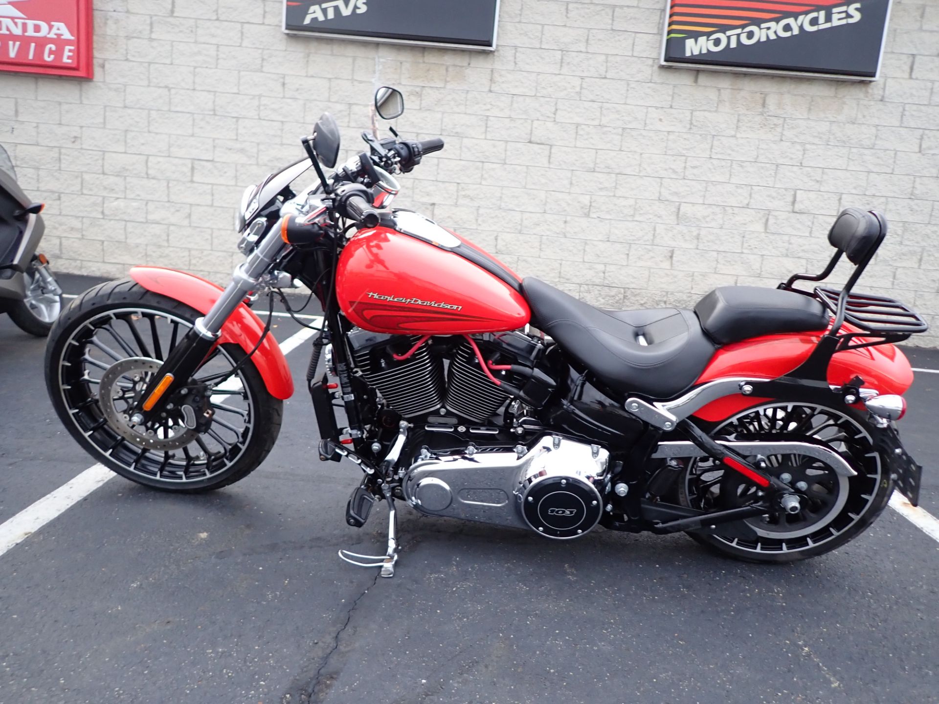 2017 Harley-Davidson Breakout® in Massillon, Ohio - Photo 6