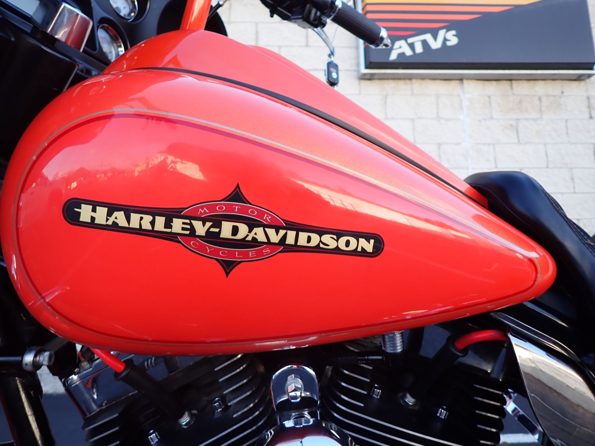 2012 Harley-Davidson Street Glide® in Massillon, Ohio - Photo 10