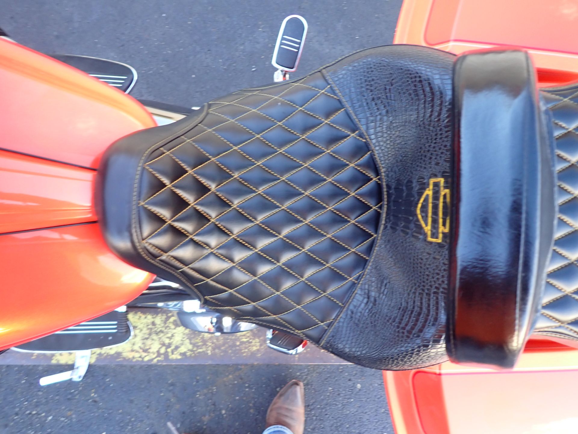 2012 Harley-Davidson Street Glide® in Massillon, Ohio - Photo 19