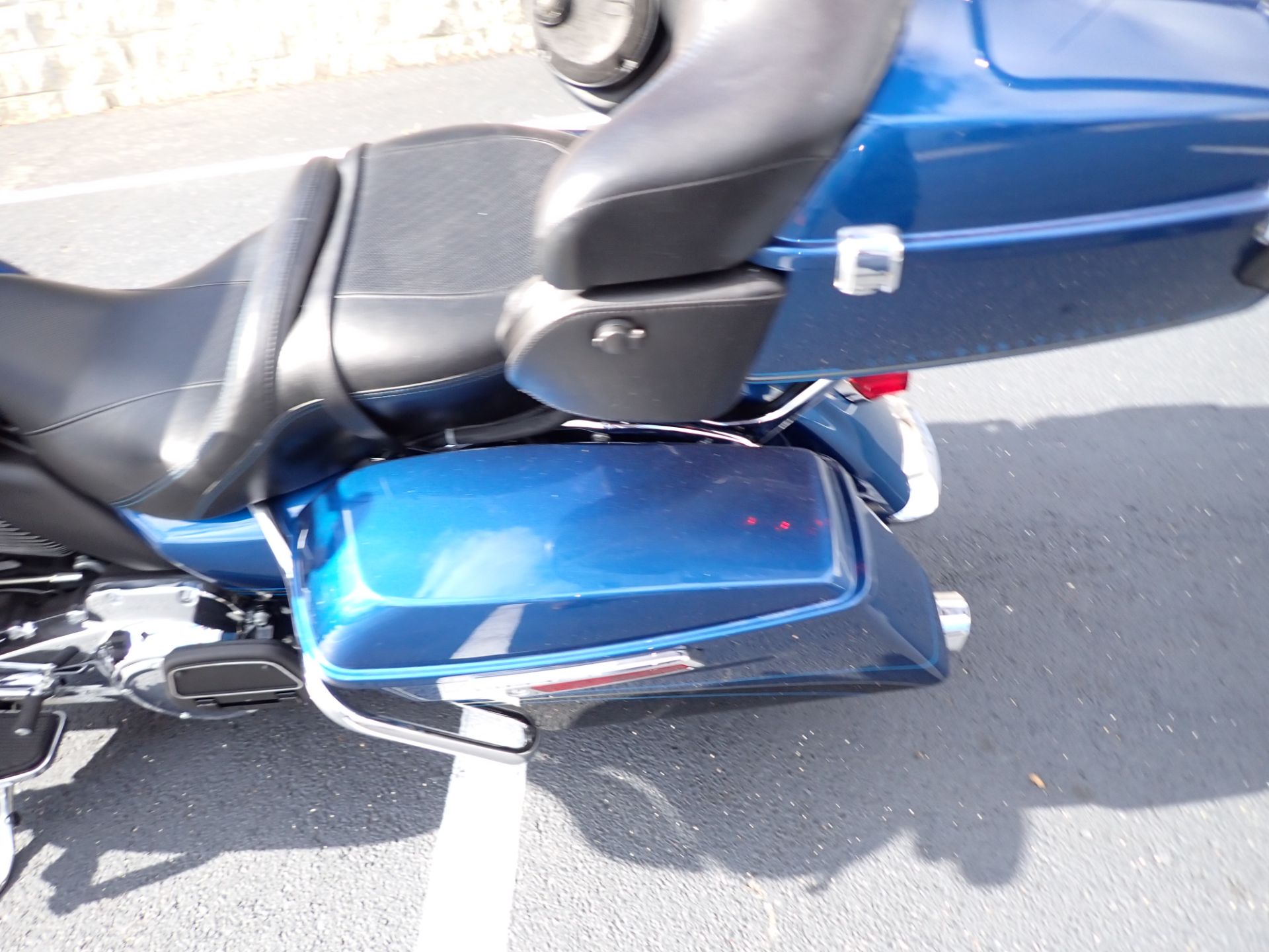 2018 Harley-Davidson 115th Anniversary Ultra Limited in Massillon, Ohio - Photo 18