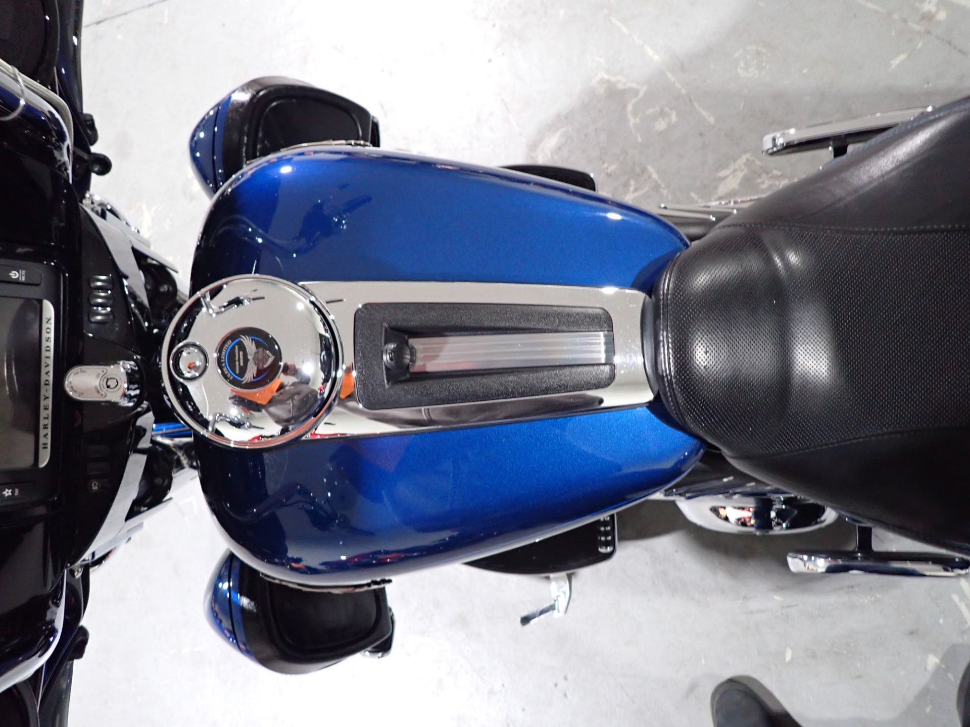 2018 Harley-Davidson 115th Anniversary Ultra Limited in Massillon, Ohio - Photo 10