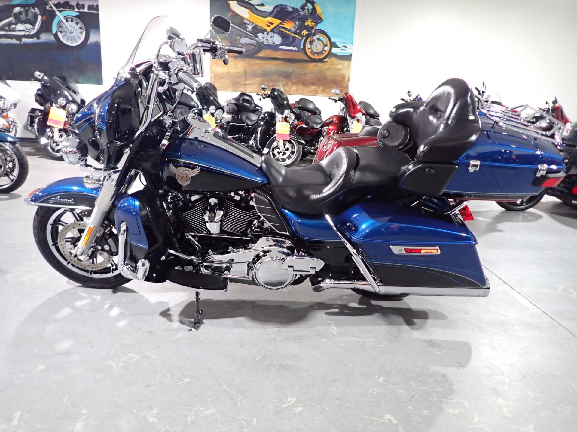 2018 Harley-Davidson 115th Anniversary Ultra Limited in Massillon, Ohio - Photo 12