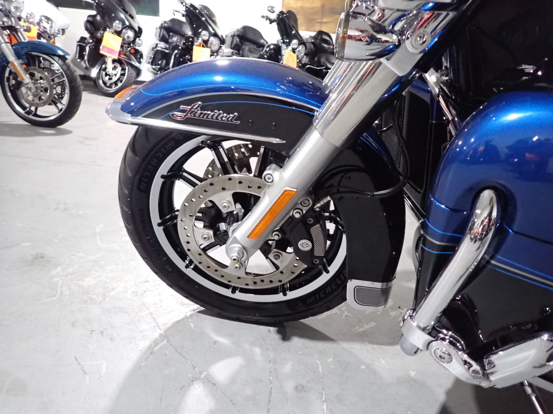 2018 Harley-Davidson 115th Anniversary Ultra Limited in Massillon, Ohio - Photo 13