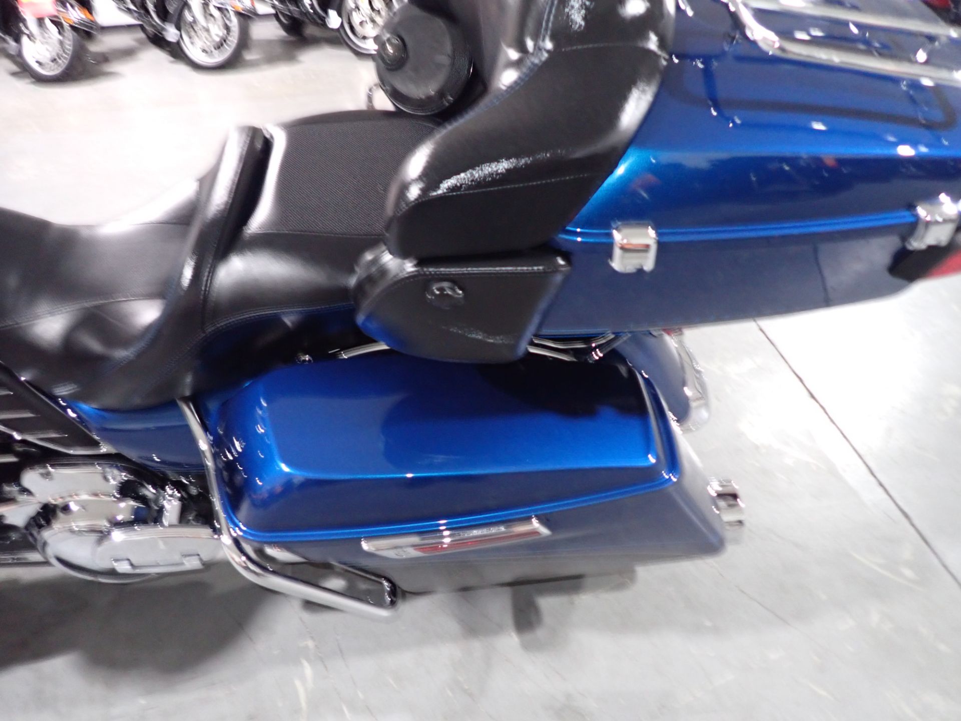2018 Harley-Davidson 115th Anniversary Ultra Limited in Massillon, Ohio - Photo 17