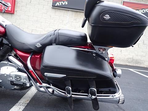 2005 Harley-Davidson FLHRCI Road King® Classic in Massillon, Ohio - Photo 7