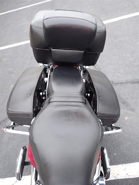 2005 Harley-Davidson FLHRCI Road King® Classic in Massillon, Ohio - Photo 16