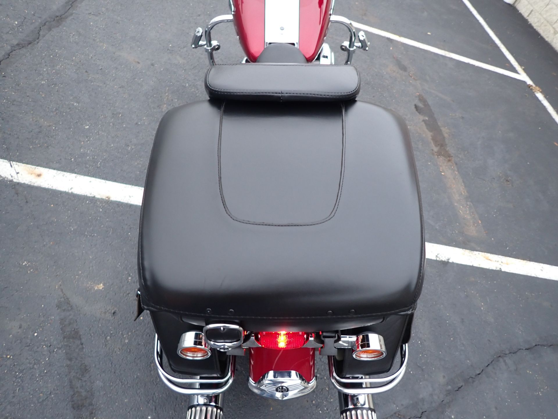 2005 Harley-Davidson FLHRCI Road King® Classic in Massillon, Ohio - Photo 17