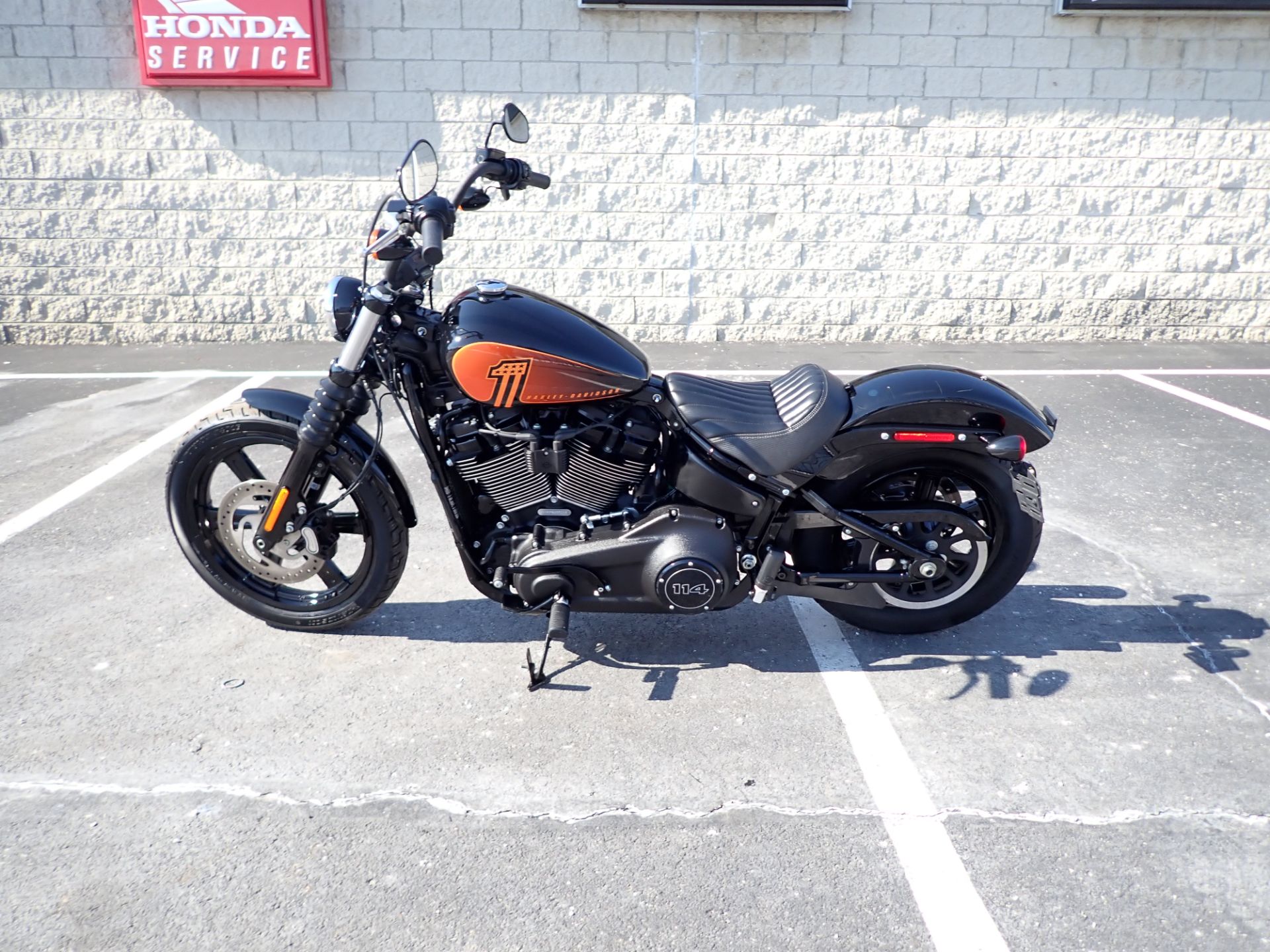 2023 Harley-Davidson Street Bob® 114 in Massillon, Ohio - Photo 14