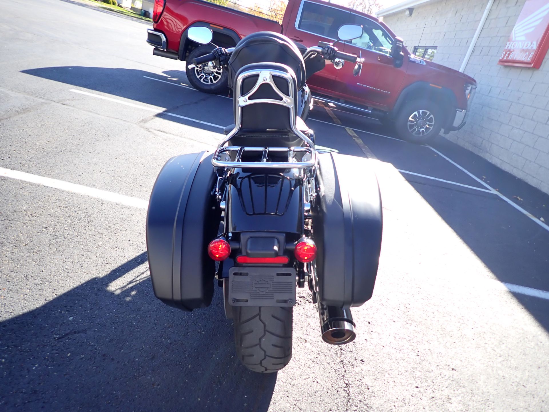 2020 Harley-Davidson Sport Glide® in Massillon, Ohio - Photo 11