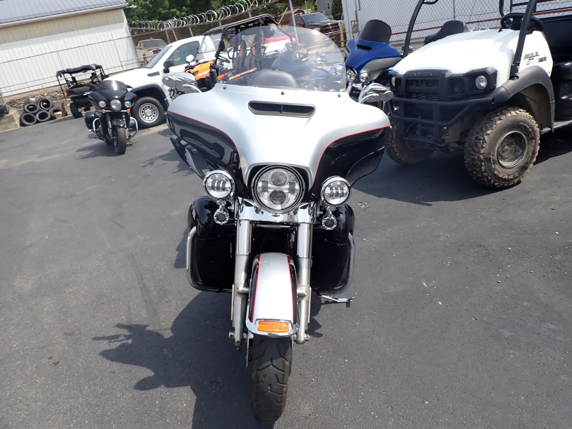 2015 Harley-Davidson Ultra Limited in Massillon, Ohio - Photo 4