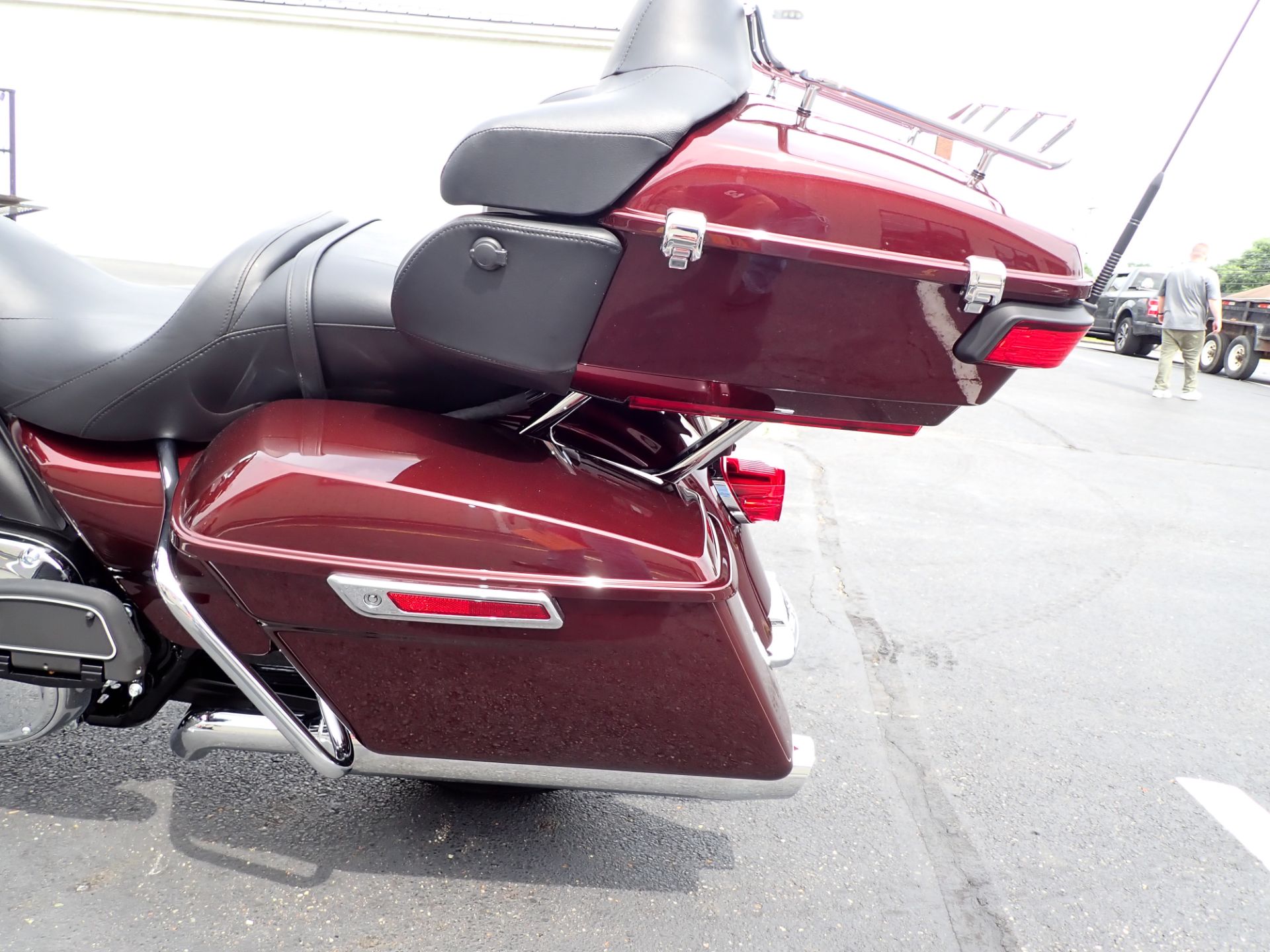 2018 Harley-Davidson Ultra Limited in Massillon, Ohio - Photo 8