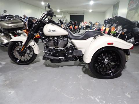 2023 Harley-Davidson Freewheeler® in Massillon, Ohio - Photo 3