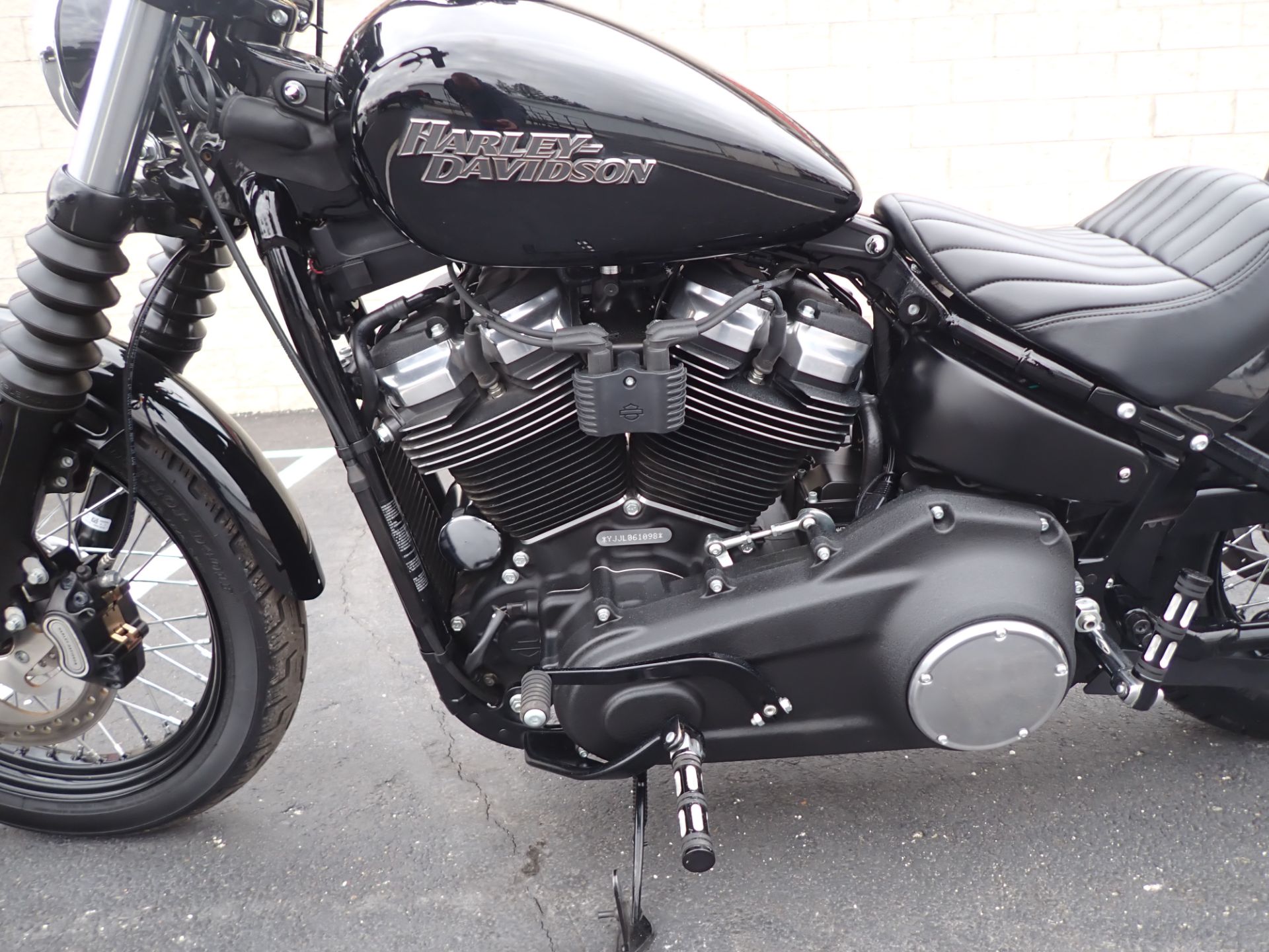 2020 Harley-Davidson Street Bob® in Massillon, Ohio - Photo 16