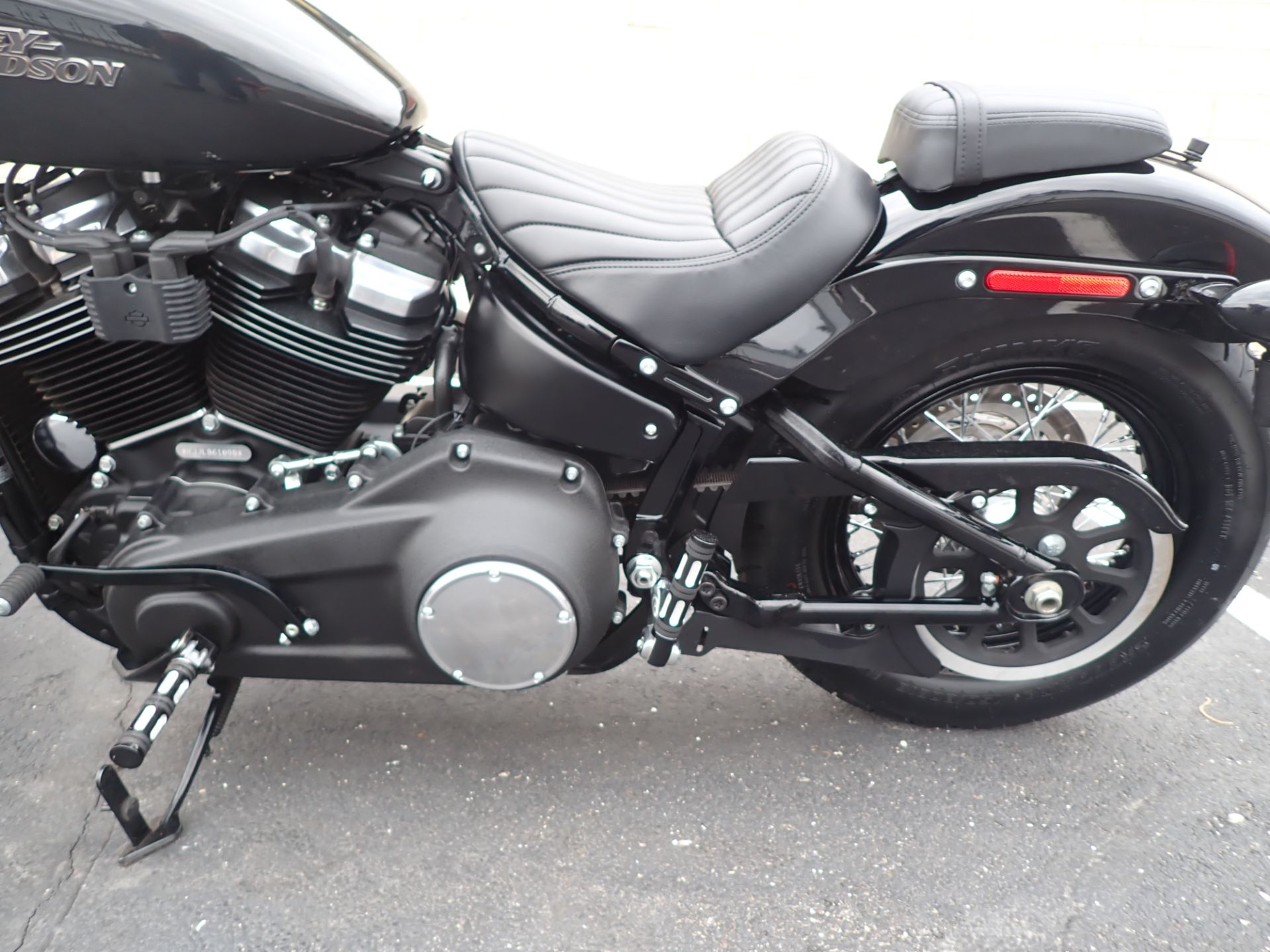 2020 Harley-Davidson Street Bob® in Massillon, Ohio - Photo 17