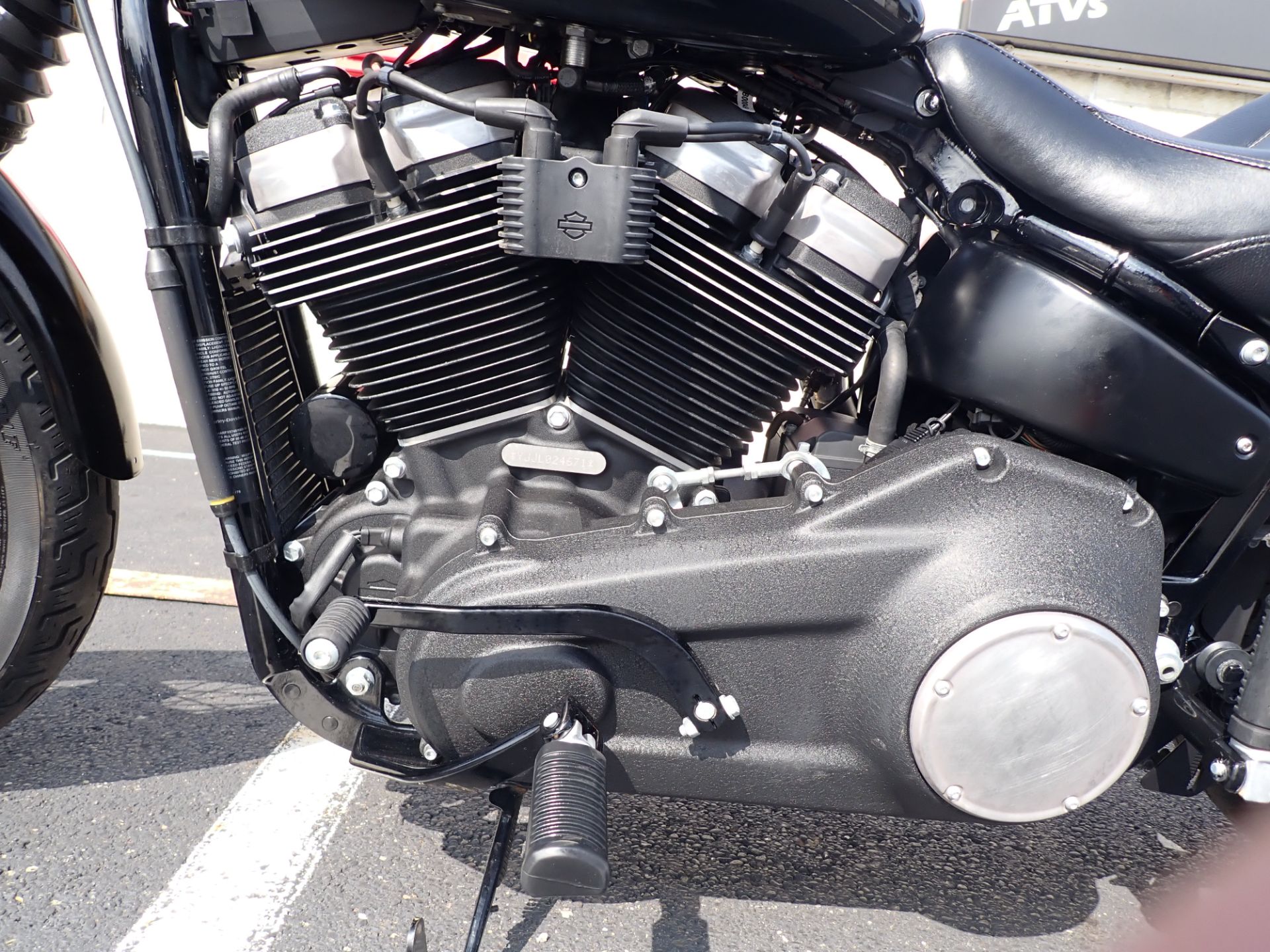2020 Harley-Davidson Street Bob® in Massillon, Ohio - Photo 8