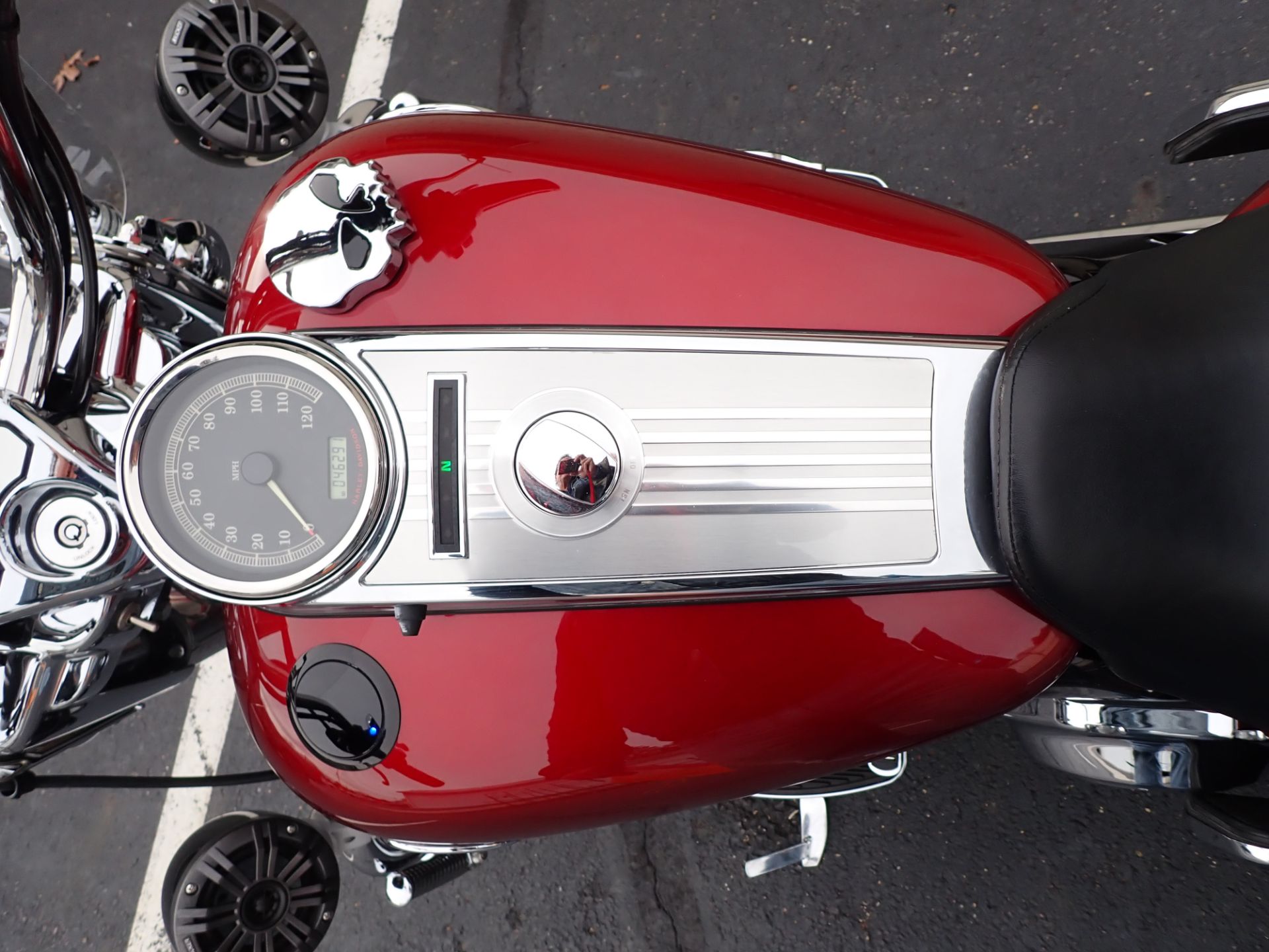 2009 Harley-Davidson Road King® Classic in Massillon, Ohio - Photo 14