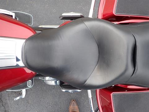 2009 Harley-Davidson Road King® Classic in Massillon, Ohio - Photo 15