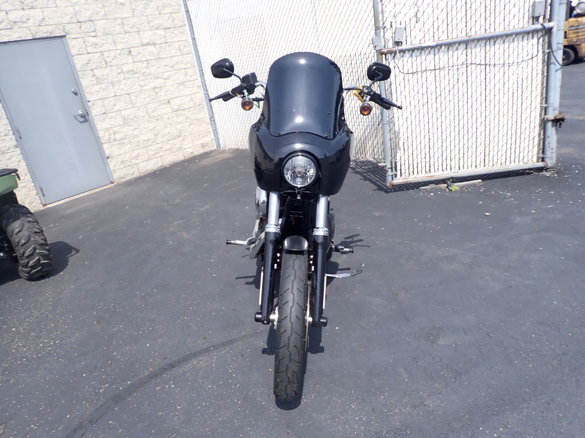 2017 Harley-Davidson Street Bob® in Massillon, Ohio - Photo 4