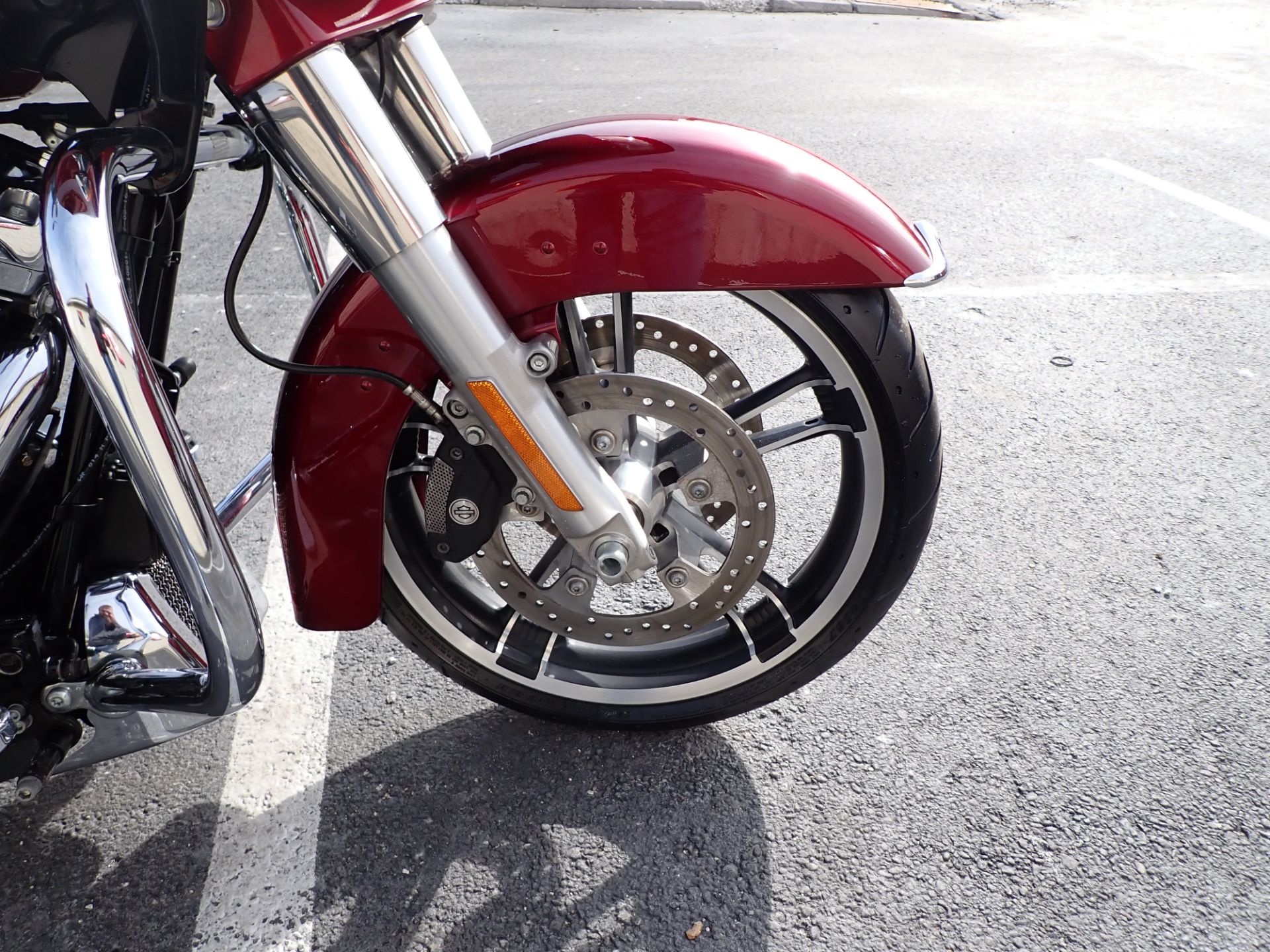 2017 Harley-Davidson Road Glide® Special in Massillon, Ohio - Photo 2