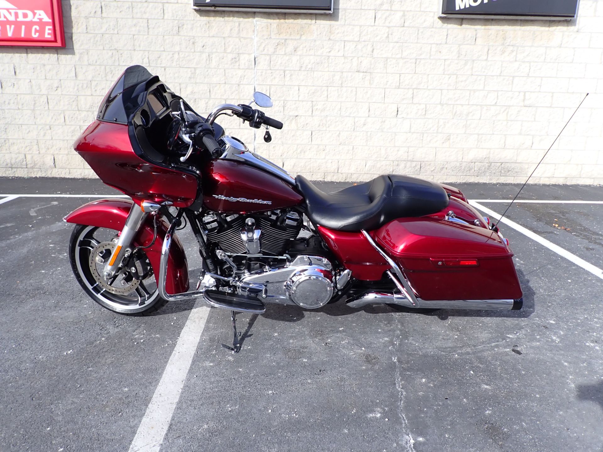 2017 Harley-Davidson Road Glide® Special in Massillon, Ohio - Photo 15