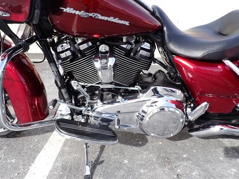 2017 Harley-Davidson Road Glide® Special in Massillon, Ohio - Photo 19