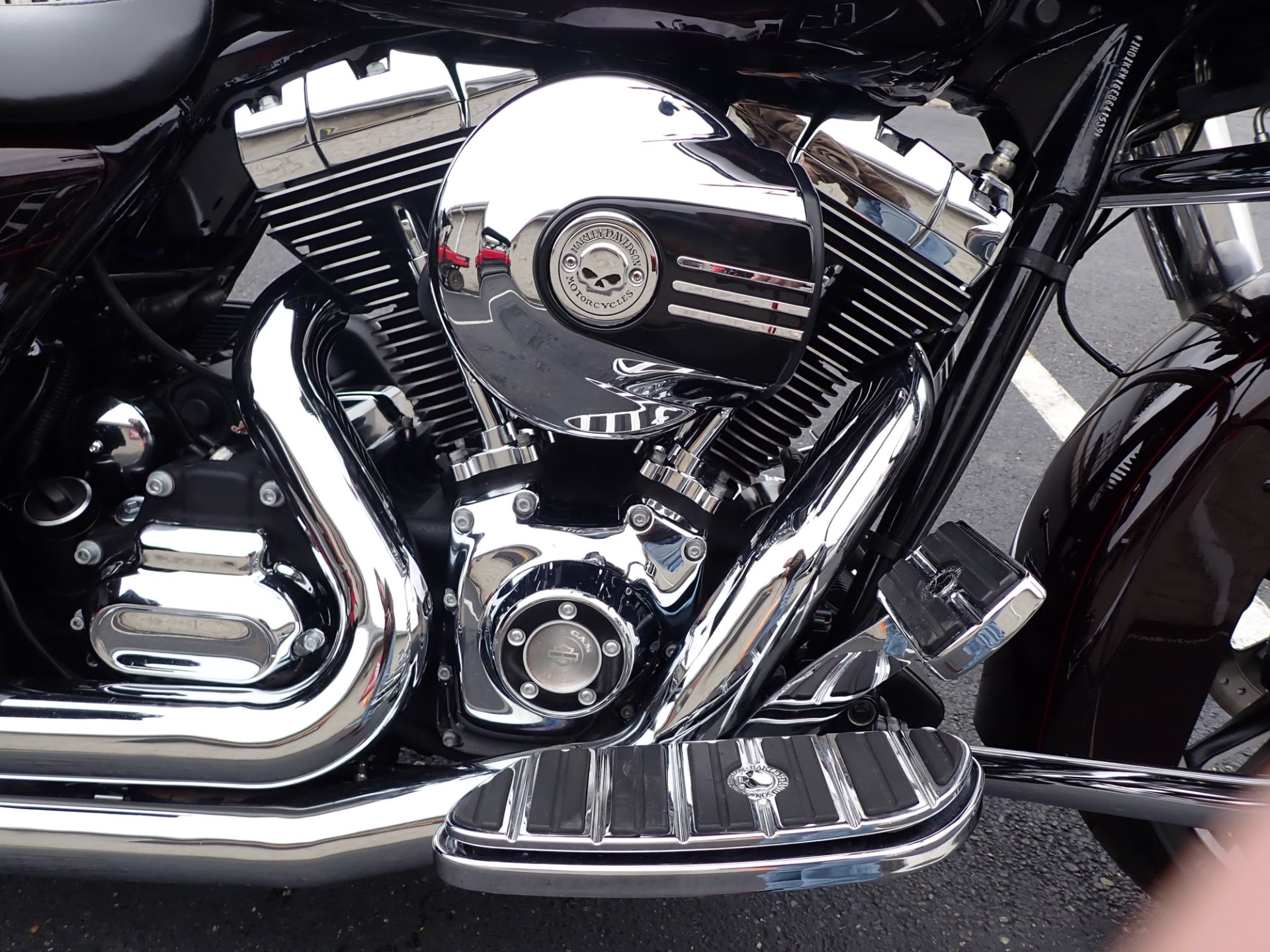 2014 Harley-Davidson Street Glide® Special in Massillon, Ohio - Photo 5