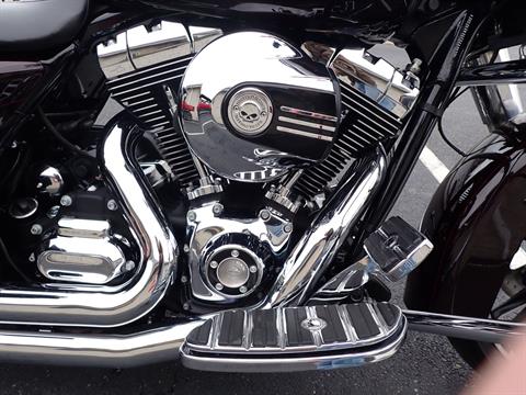 2014 Harley-Davidson Street Glide® Special in Massillon, Ohio - Photo 5