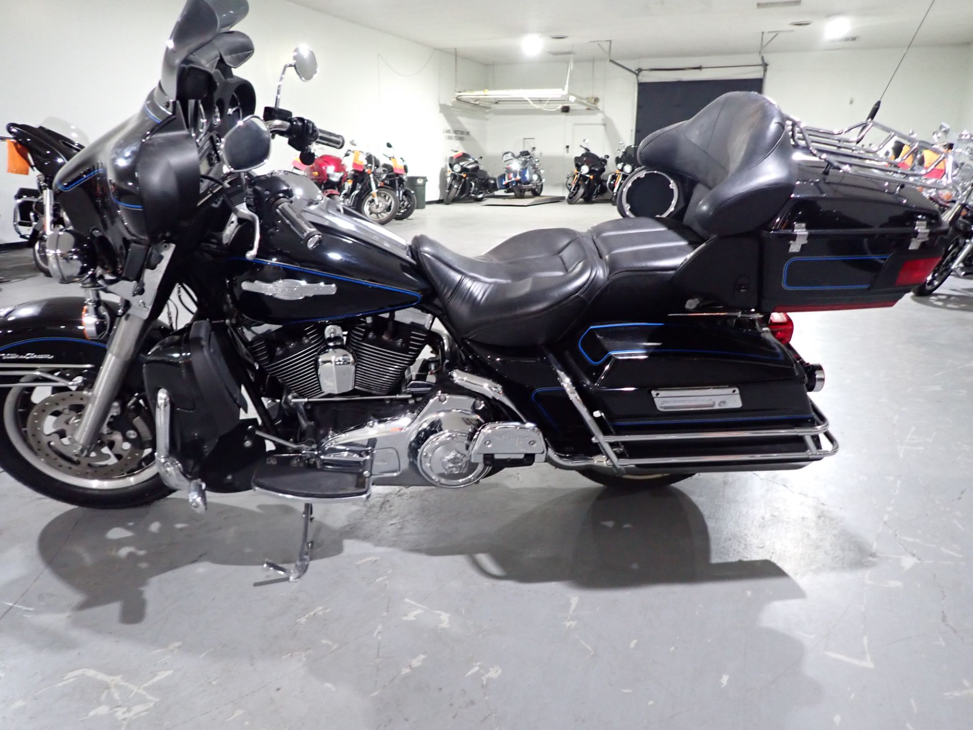 2008 Harley-Davidson Ultra Classic® Electra Glide® in Massillon, Ohio - Photo 4