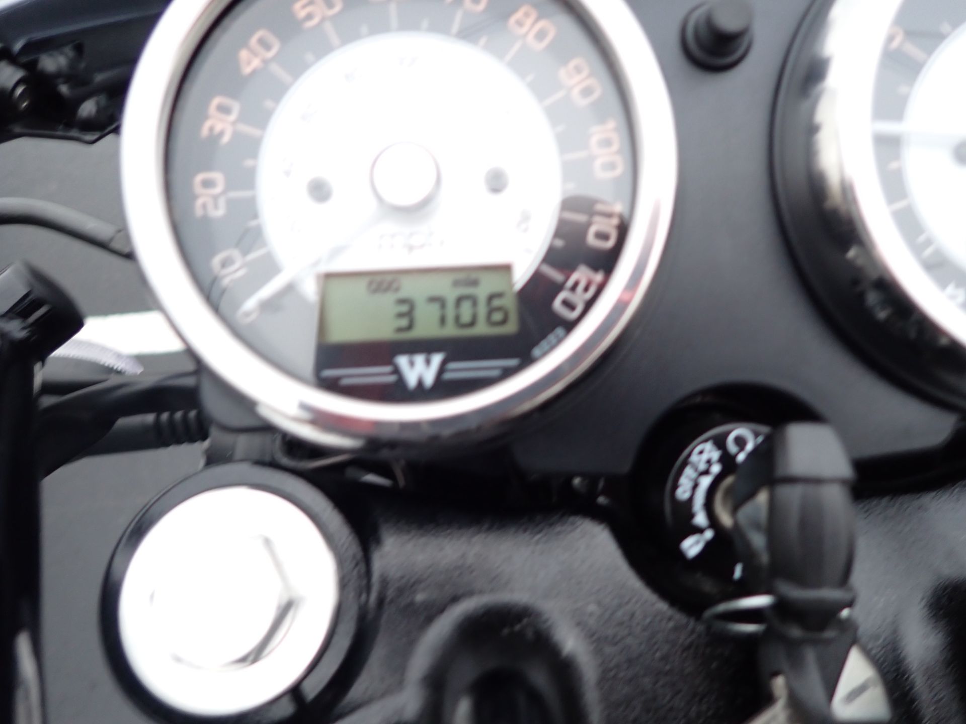 2020 Kawasaki W800 Cafe in Massillon, Ohio - Photo 9