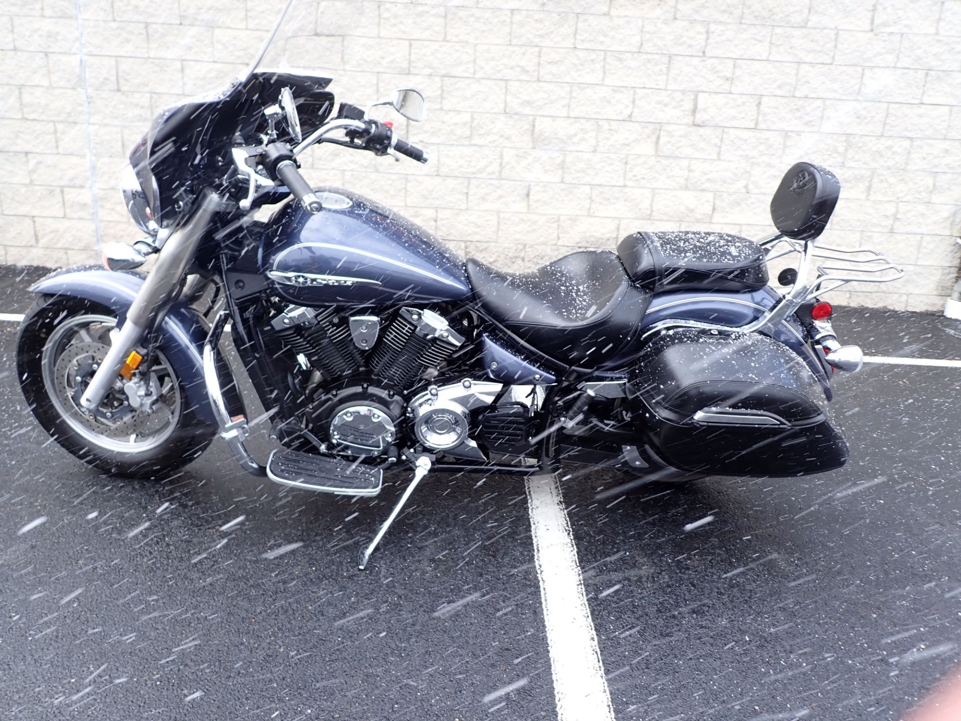 2015 Yamaha V Star 1300 Tourer in Massillon, Ohio - Photo 6