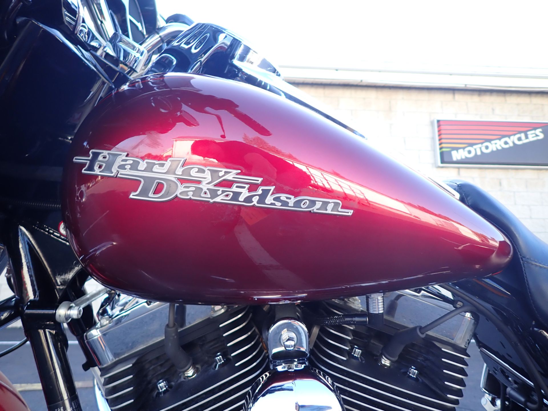 2016 Harley-Davidson Street Glide® Special in Massillon, Ohio - Photo 11