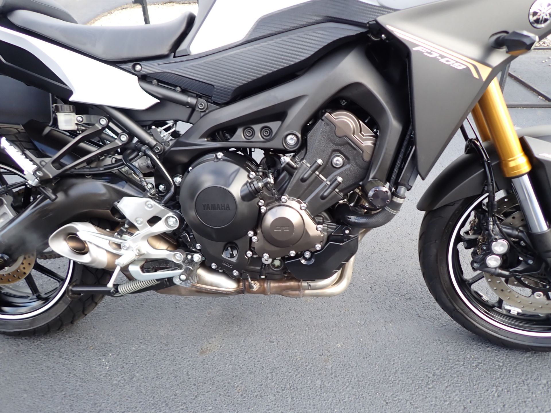2017 Yamaha FJ-09 in Massillon, Ohio - Photo 4