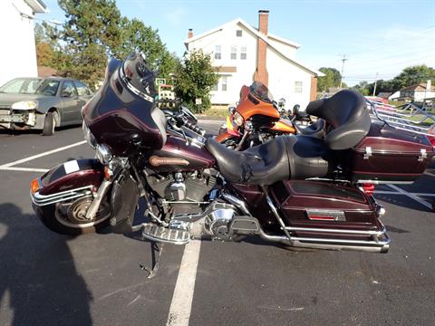 2006 Harley-Davidson Electra Glide® Classic in Massillon, Ohio - Photo 3
