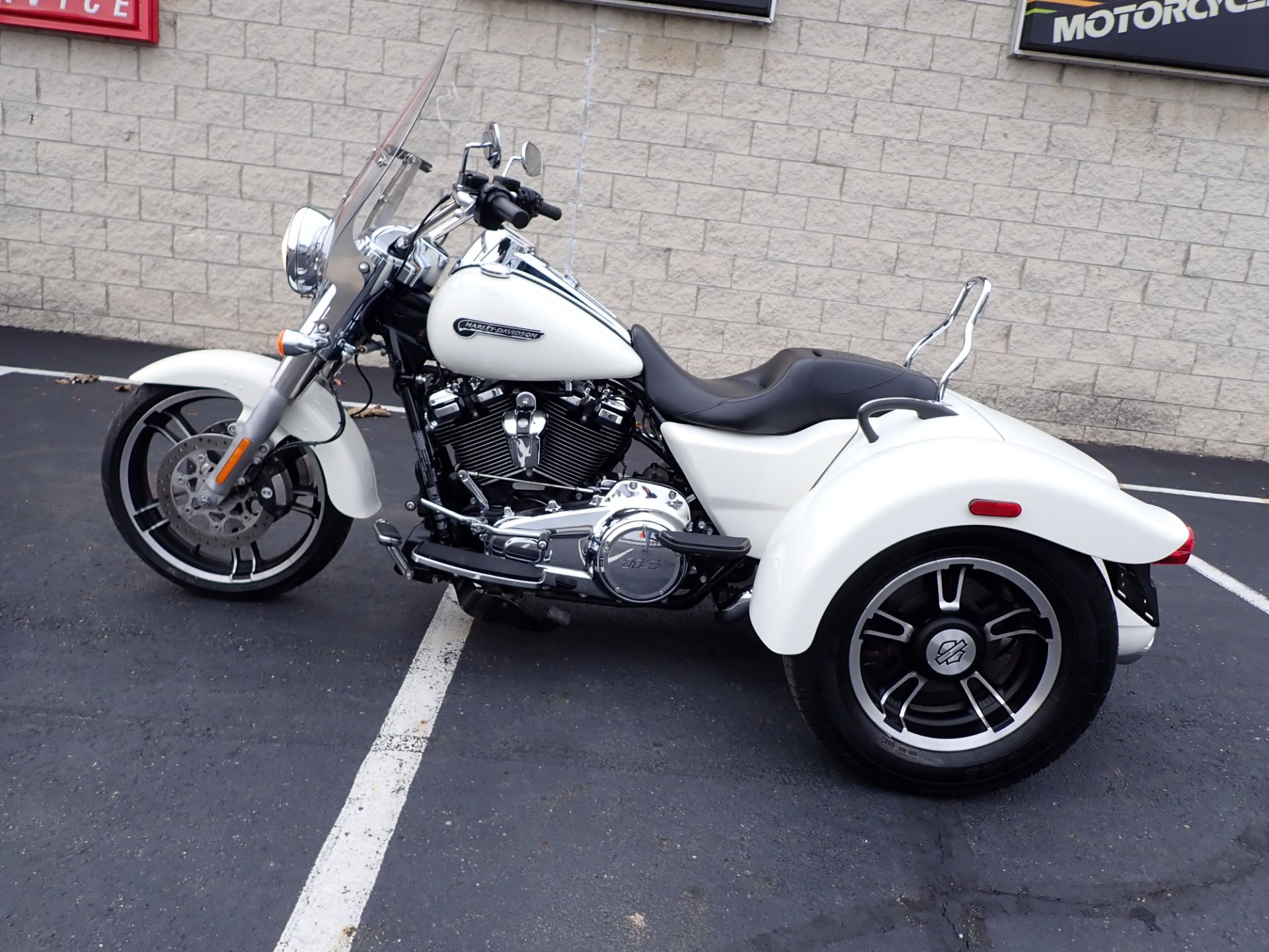 2019 Harley-Davidson Freewheeler® in Massillon, Ohio - Photo 5