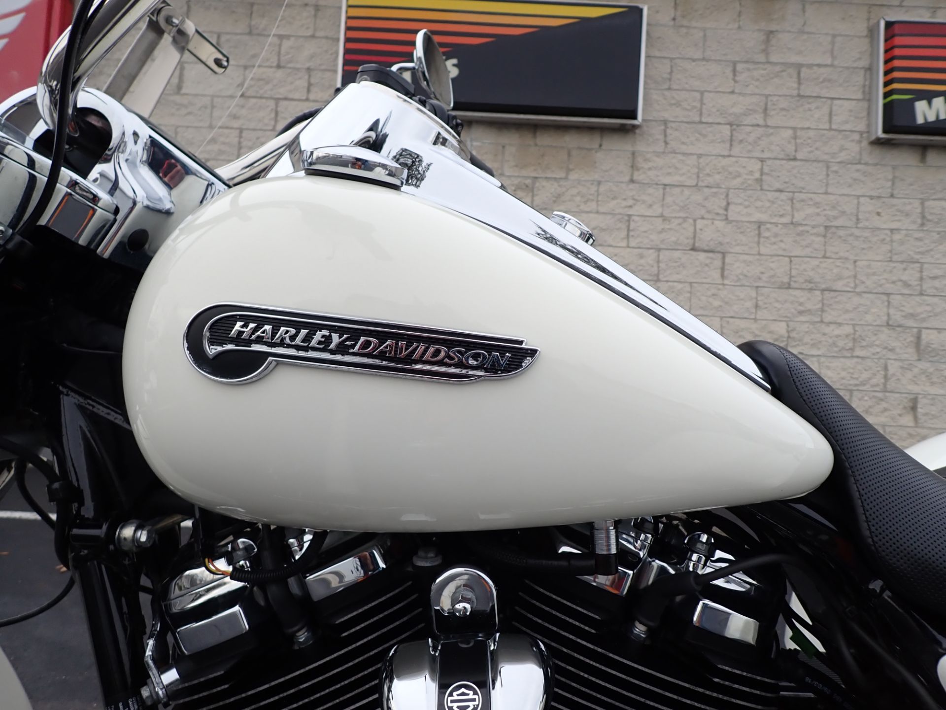 2019 Harley-Davidson Freewheeler® in Massillon, Ohio - Photo 8