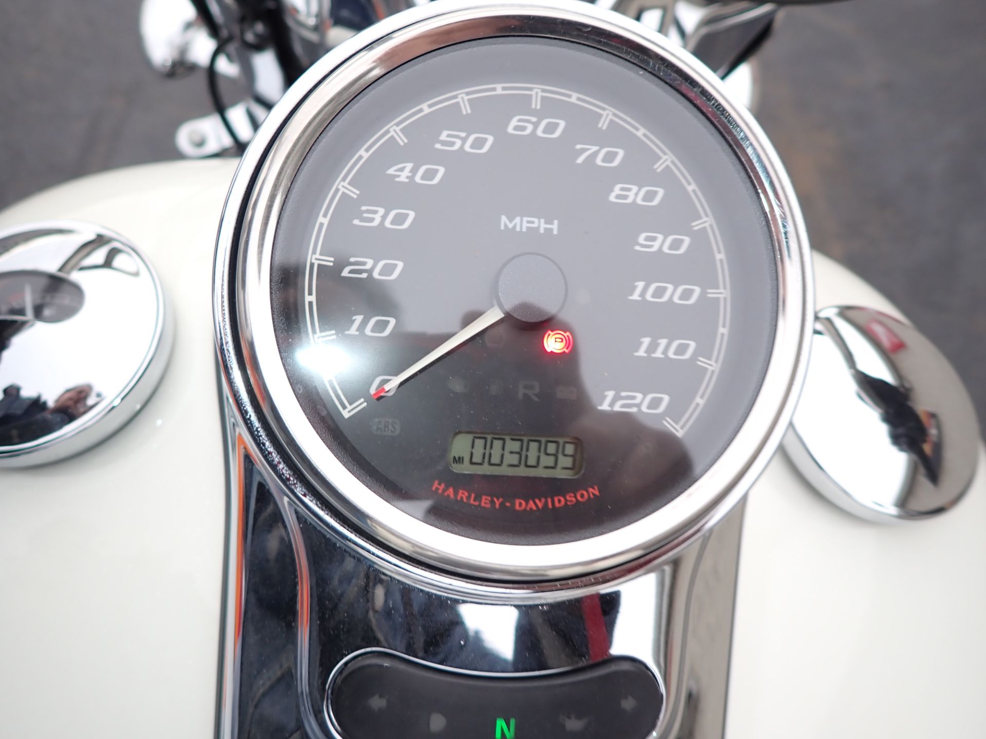 2019 Harley-Davidson Freewheeler® in Massillon, Ohio - Photo 12