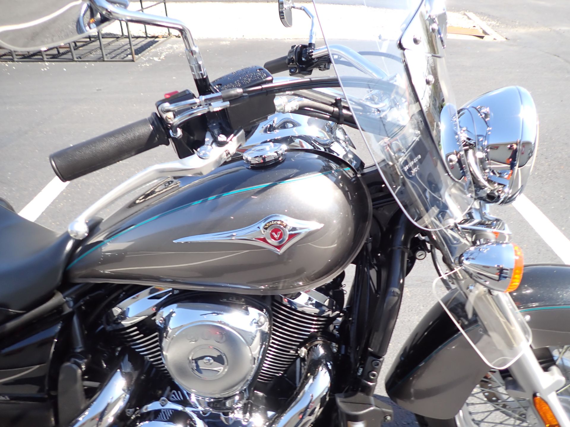 2024 Kawasaki Vulcan 900 Classic LT in Massillon, Ohio - Photo 3