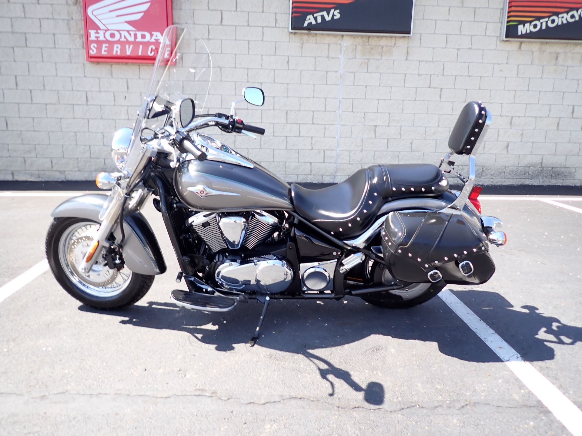 2024 Kawasaki Vulcan 900 Classic LT in Massillon, Ohio - Photo 14