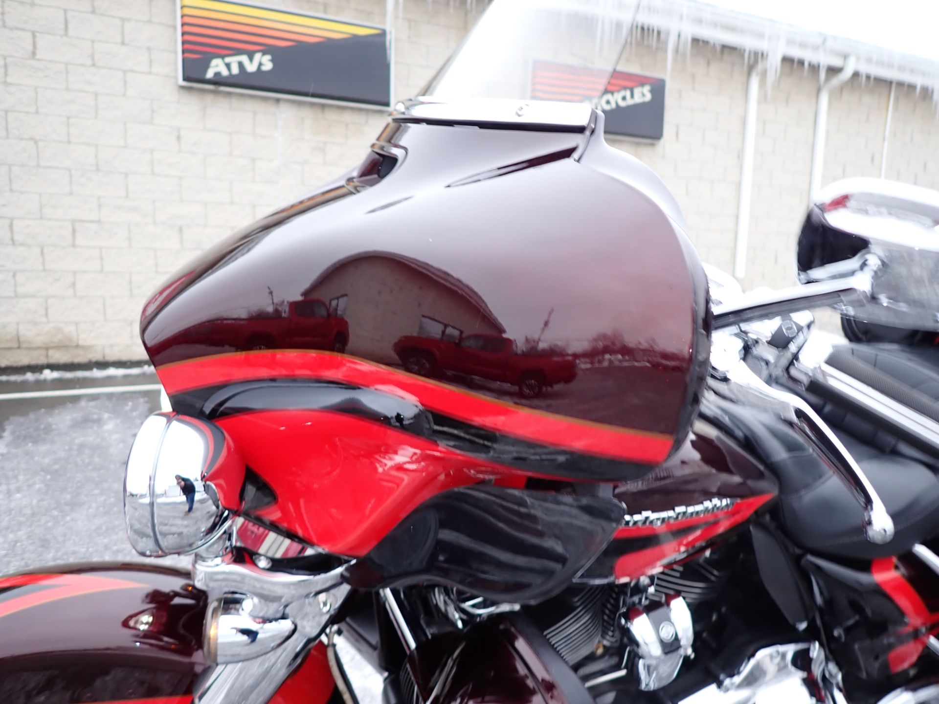2017 Harley-Davidson CVO™ Limited in Massillon, Ohio - Photo 18