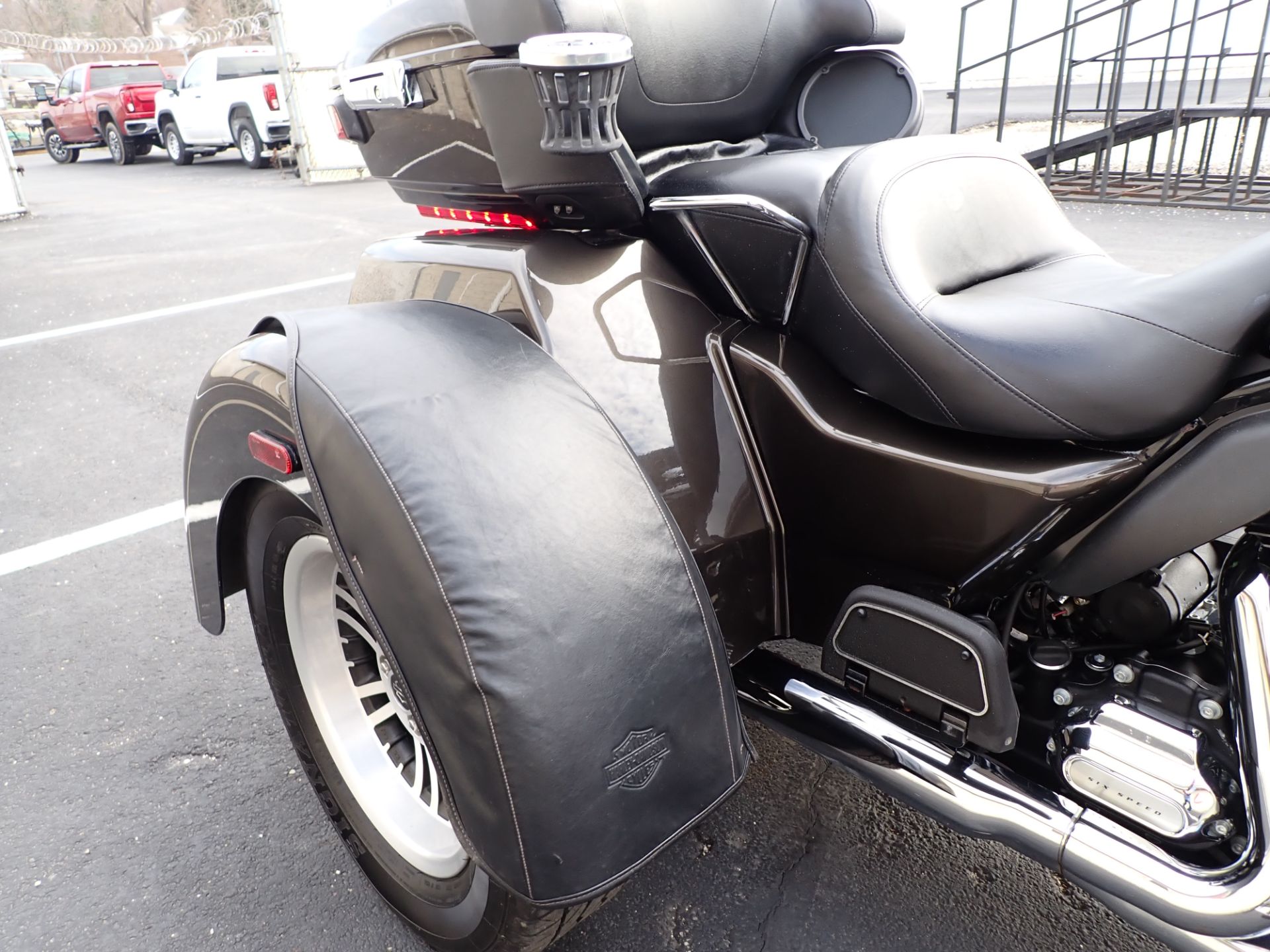 2020 Harley-Davidson Tri Glide® Ultra in Massillon, Ohio - Photo 7